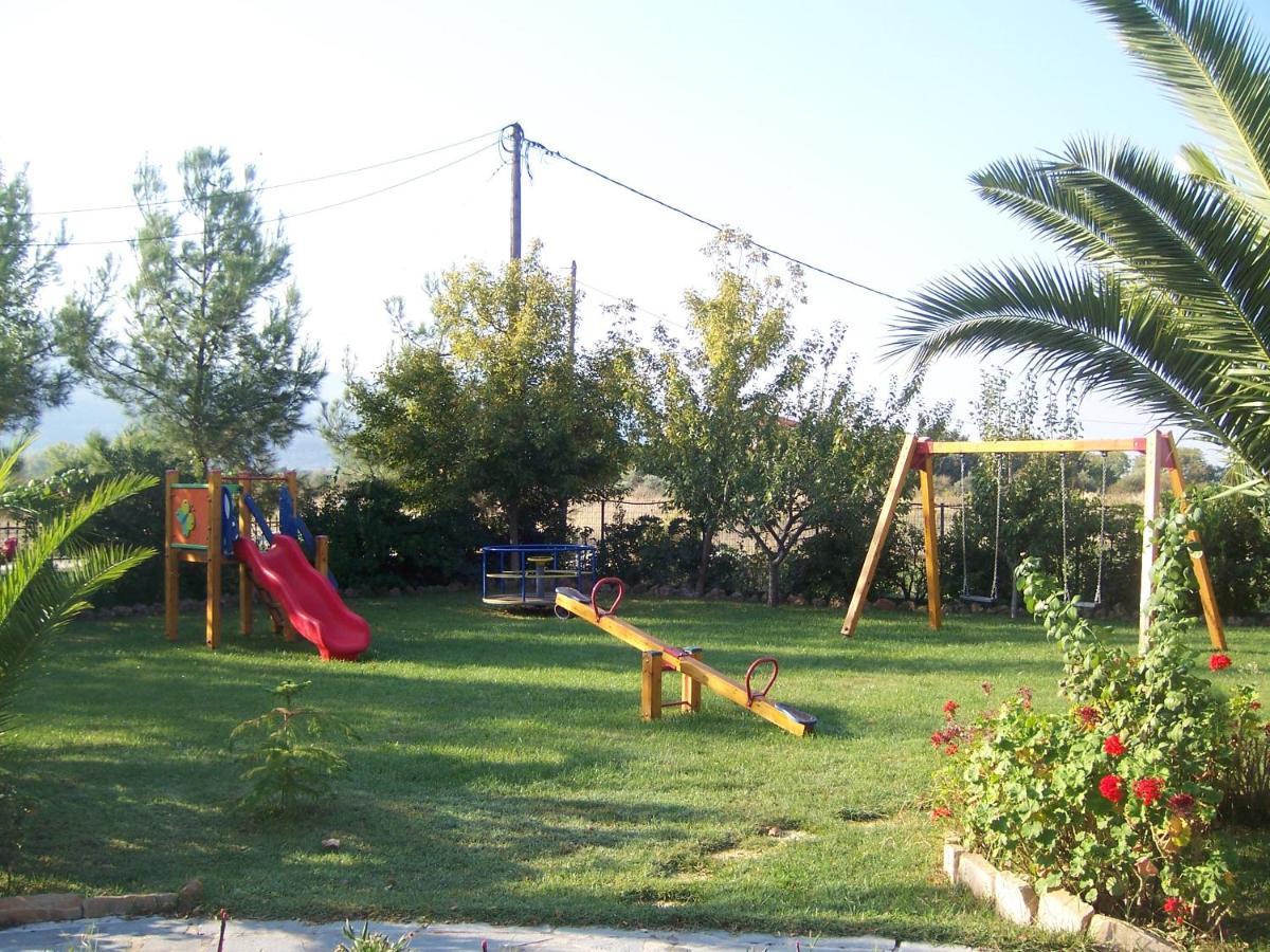 Sirines Studios Prínos المظهر الخارجي الصورة